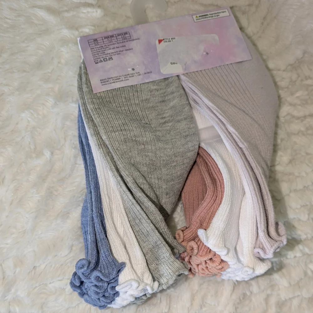 ❤️ NWT Girls Socks 6 pair Capelli Lettuce Edge S/M Shoe Size 9-13